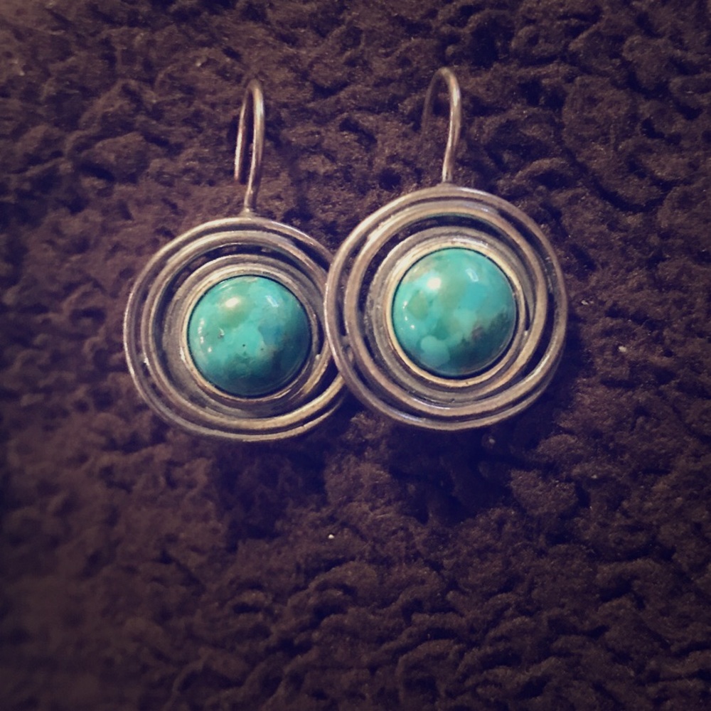 Dumber earrings